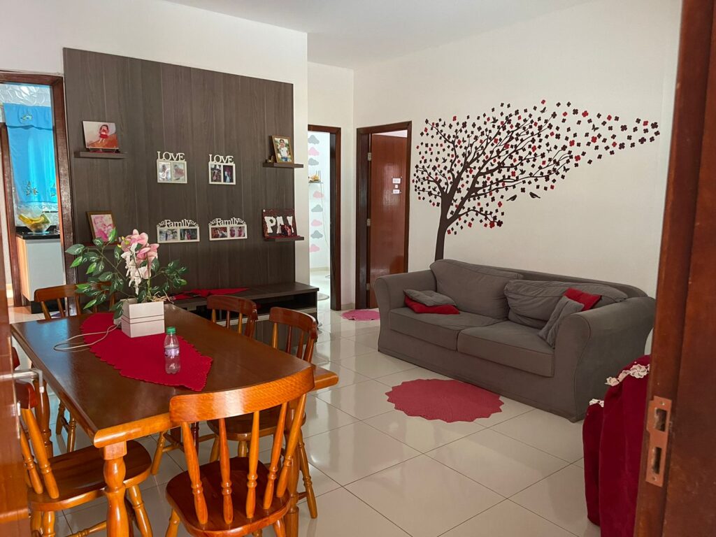 Belíssima casa a venda com 3 Dormitórios no Santa Fé - Dourados/MS