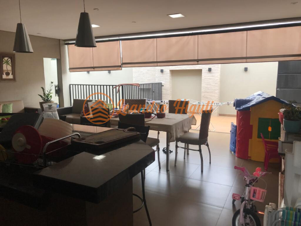 Belíssima Casa a venda no MÔNACO - Dourados /MS