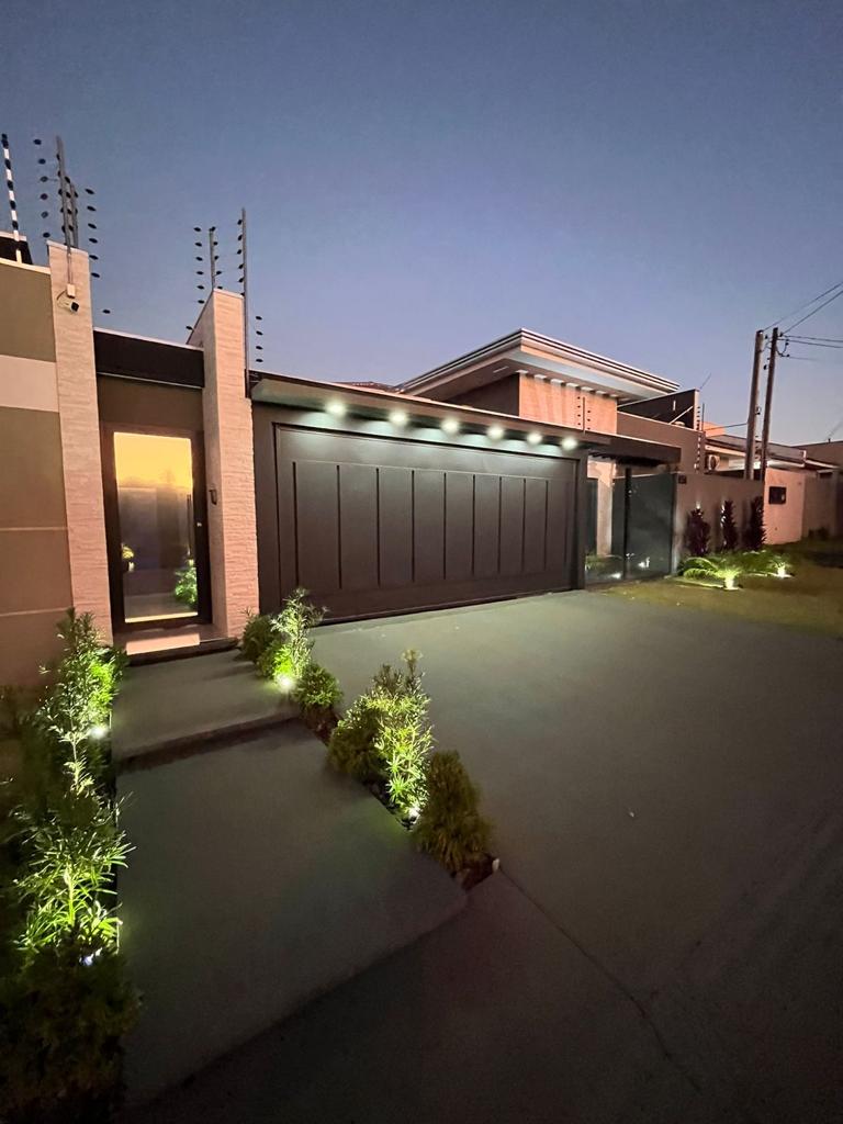 Belíssima casa a venda no Parque Alvorada - Dourados - MS