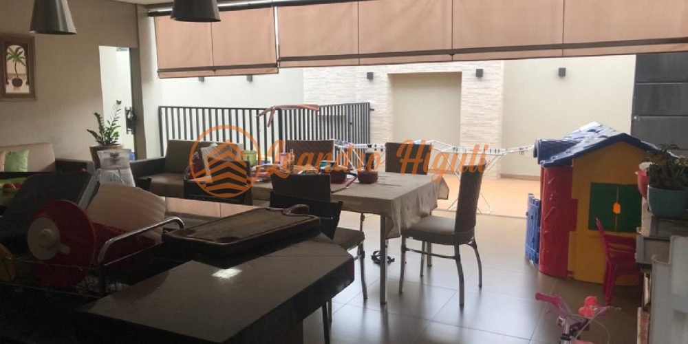 Belíssima Casa a venda no MÔNACO - Dourados /MS