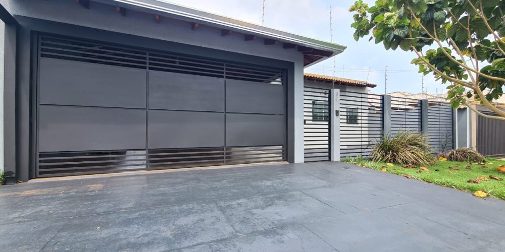 Belíssima casa a venda no MÔNACO- Dourados-MS